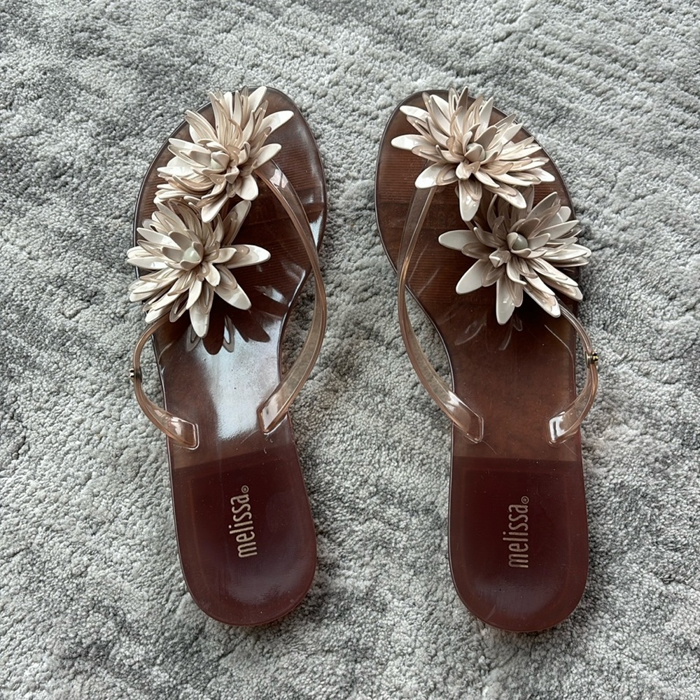 Mini Melissa size 9
